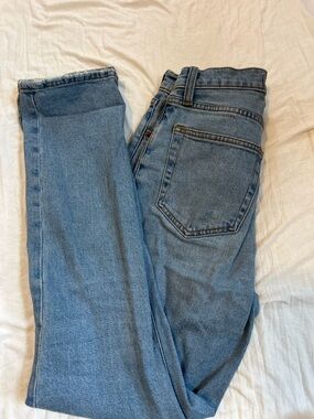 Abercrombie & Fitch Women's Curve Love Straight-Leg Jeans